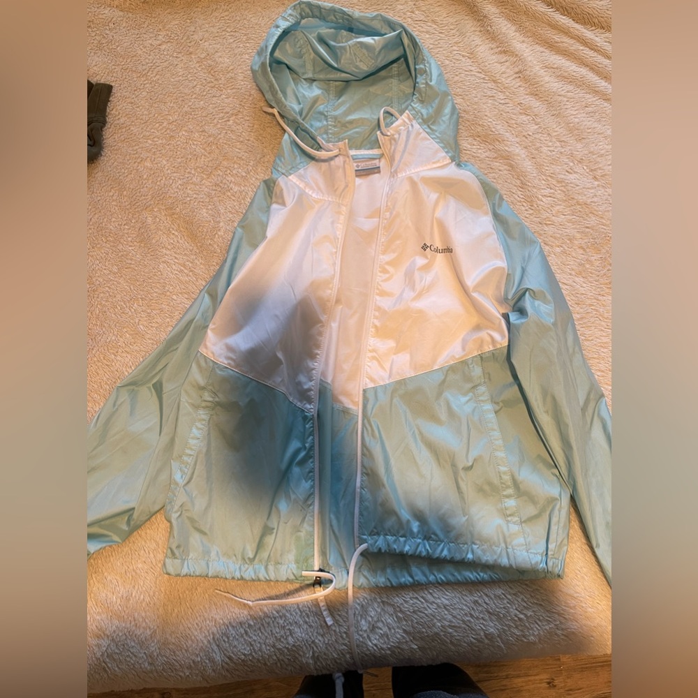 Columbia Windbreaker